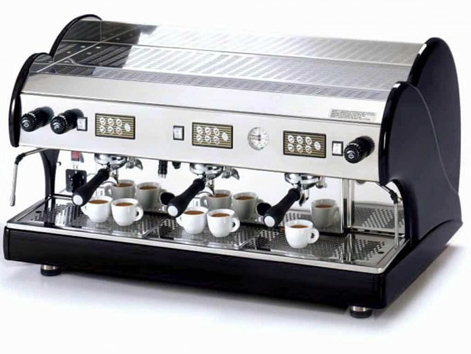 9 Beste Commerciële Espressomachines 2021 Koopgids
